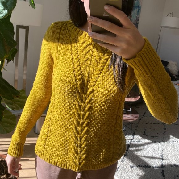 Women's Banana Republic Cable Knit Sweater Yellow/Gold Size Small - Picture 1 of 2